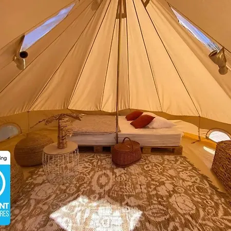 Zecamping 3 Dog Friendly Avec Piscine Dans Un Environnement Calme 3* Tuchan