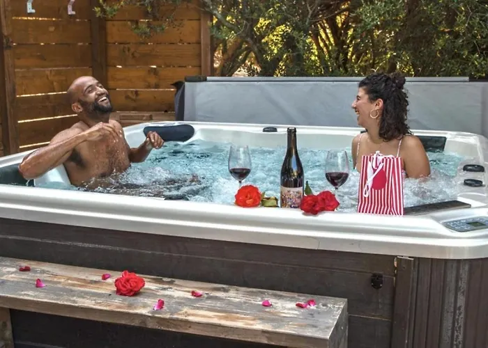 3 Etoiles - Piscine - Ccbefgh