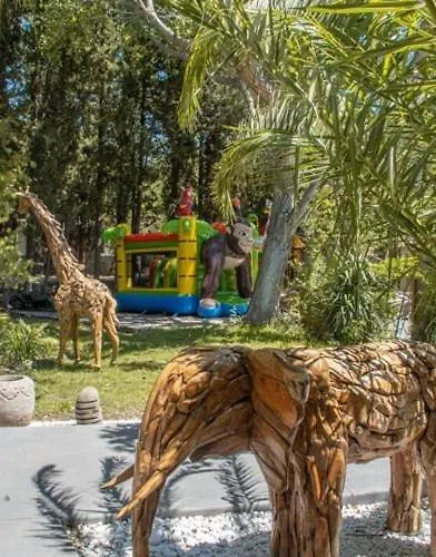 3 Etoiles - Piscine - Ccbefgh Camping Tuchan