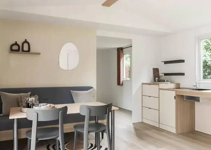 3 Etoiles - Piscine - Ccbefgh 3* Tuchan