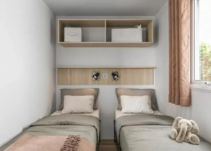 3 Etoiles - Piscine - Ccbefgh 3* Tuchan