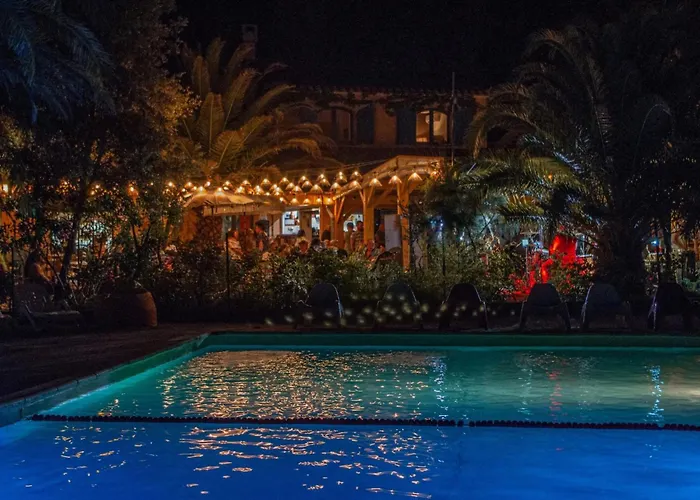 3 Etoiles - Piscine - Ccbefgh Camping